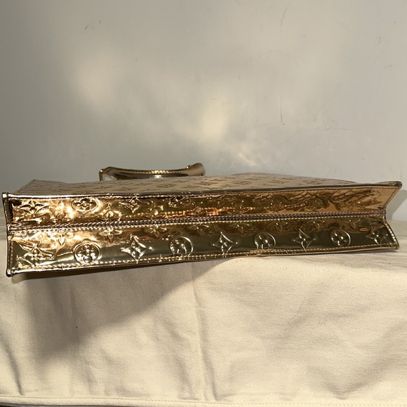 Louis Vuitton monogram mirror gold sac plat shopper tote purse - Picture 6 of 15